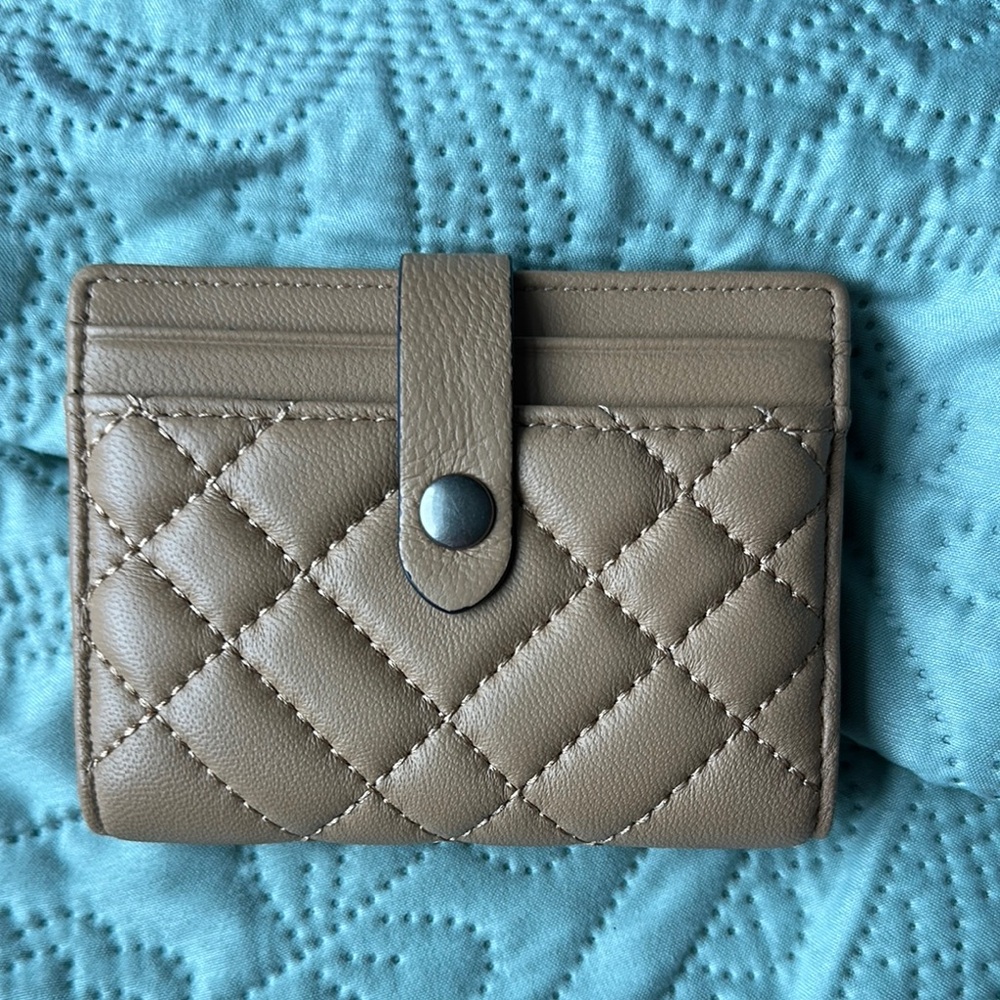 Quilted Tan Cardholder
